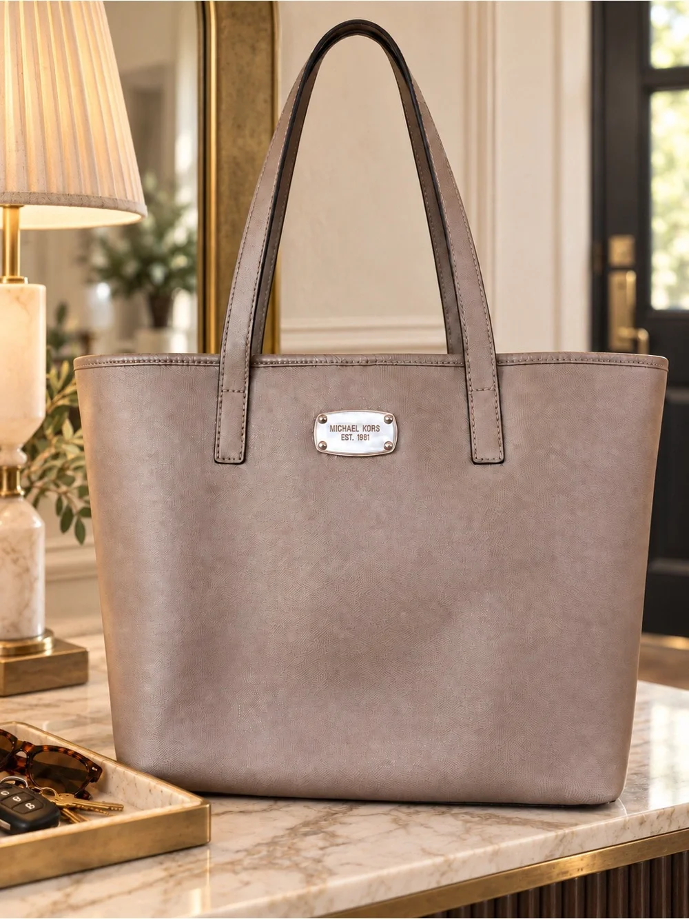 ✨ Michael Kors Jet Set Travel Tote Bag Saffiano Leather Taupe/Gray ✨